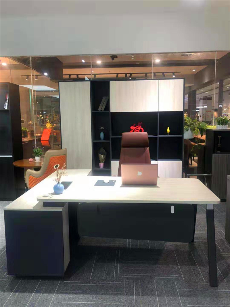 思進(jìn)家具江西省上饒專賣店